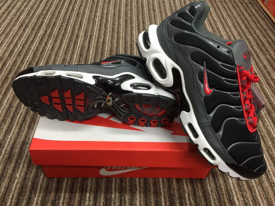 nike tn foot locker uk